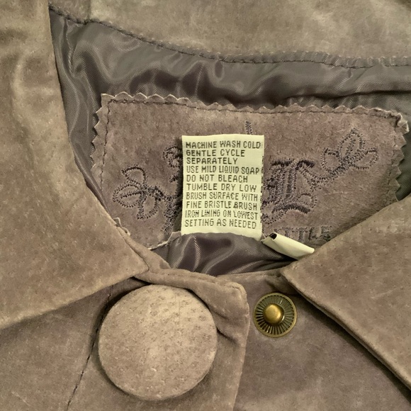 Ladies grey suede jacket like new. Sz medium - Picture 3 of 3